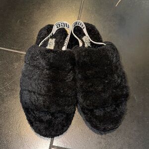 Authentic Ugg fuzzy slippers 8 sold out hard to find